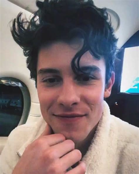 Pin By ᴄᴏᴇʟᴜᴍ🌠 On Sʜᴀᴡɴ ᴍᴇɴᴅᴇs Shawn Mendes Mendes Shawn