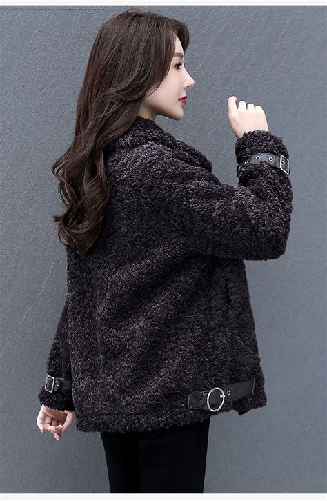 Clearance Lamb Wool Coat Short Autumn And Winter New Ladies Fur One