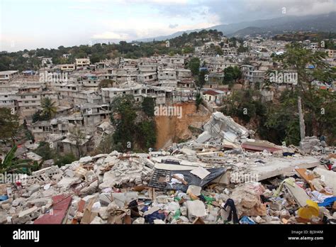 Earthquake damage, Morne Lazard, Port au Prince, Haiti Stock Photo - Alamy