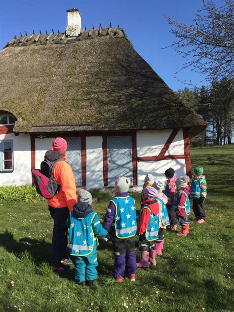 Skolbanken Att Bygga Ett Hus