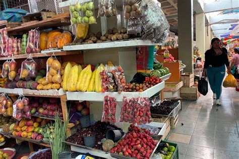 Mercados de Ibarra están listos para la Colada Morada El Norte