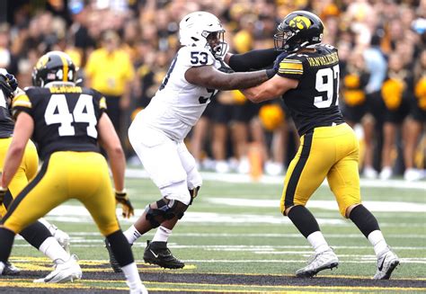 Nittany Lions Battle Hawkeyes In White Out News Sports Jobs The