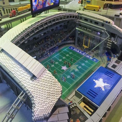 Get your Lego stadium ahead of Michigan-Ohio State game