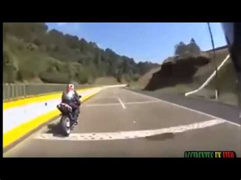 Accidentes Mortales En Motos Youtube