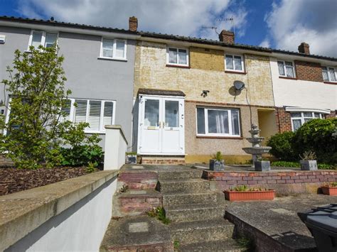 2 Bed Semi Detached House For Sale In Coller Crescent Dartford Kent