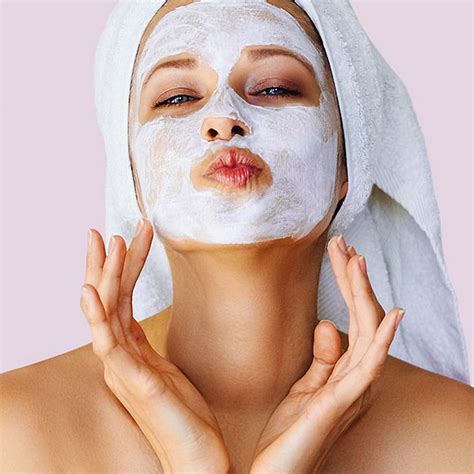 A 6 Step Guide To Layer Skincare Products The Right Way