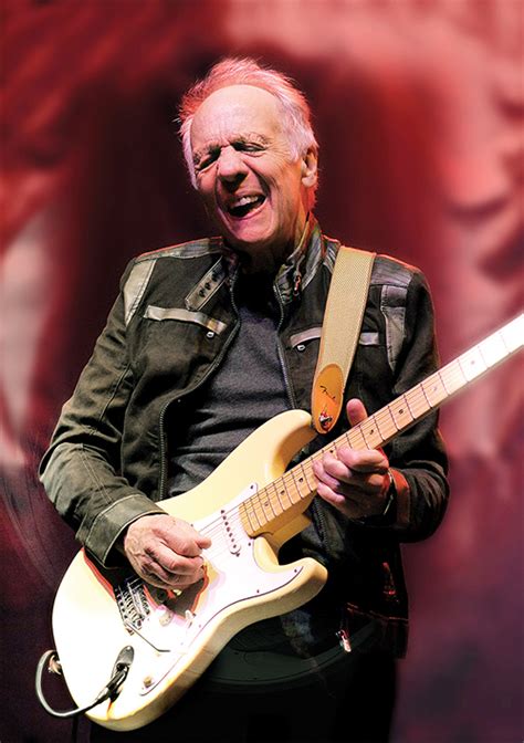 Robin Trower | Vintage Guitar® magazine