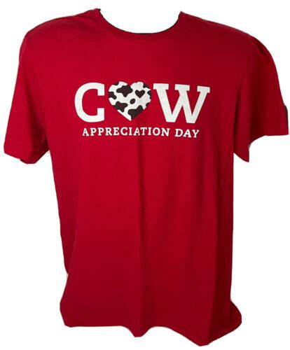 2017 CHICK FIL A RED COW APPRECIATION DAY SHIRT ADUL Gem