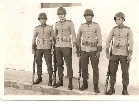 Militares Brasileiros Nos Anos 1950 Exercito Brasileiro Uniforme