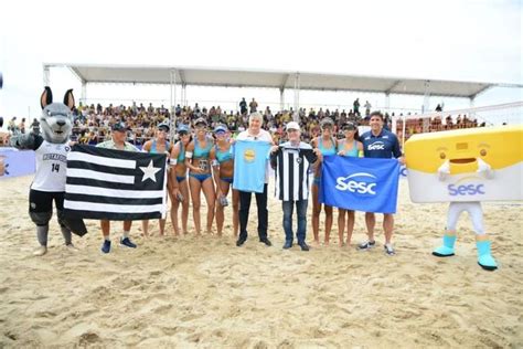 Sesc RJ e Botafogo fecham parceria para projeto de vôlei de praia