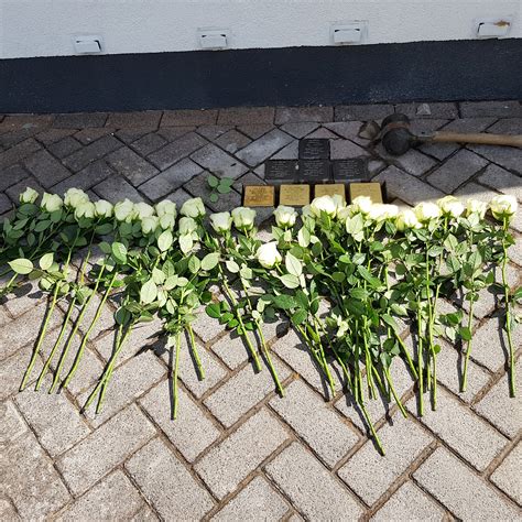 Struikelstenen Nieuws Historisch Genootschap Hendrik Ido Ambacht