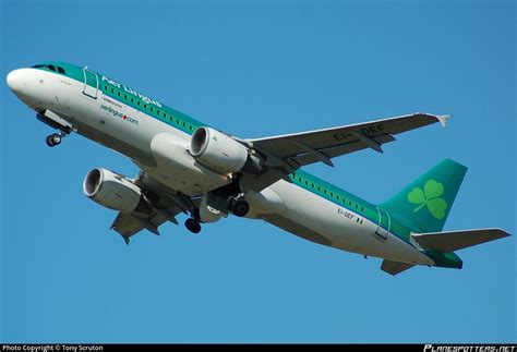 EI DEF Aer Lingus Airbus A320 214 Photo By Tony Scruton ID 043227