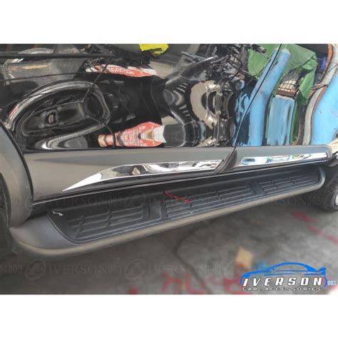 Two Tone Side Body Moulding For Toyota Fortuner 2016 To 2019 Shopee