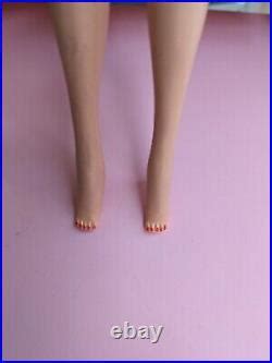 Vintage Ash Blonde Nd Issue STANDARD BARBIE With Original Swimsuit And