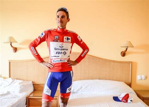 Cyclisme Rudy Molard Conserve Son Maillot Rouge Le Patriote Beaujolais