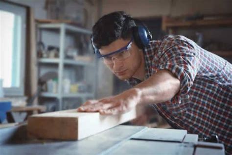 How To Make And Measure Bevel Cuts On A Table Saw