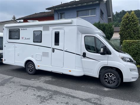 Wohnmobil in Ebikon mit 4 Schlafplätzen ab CHF 235 Nacht mieten