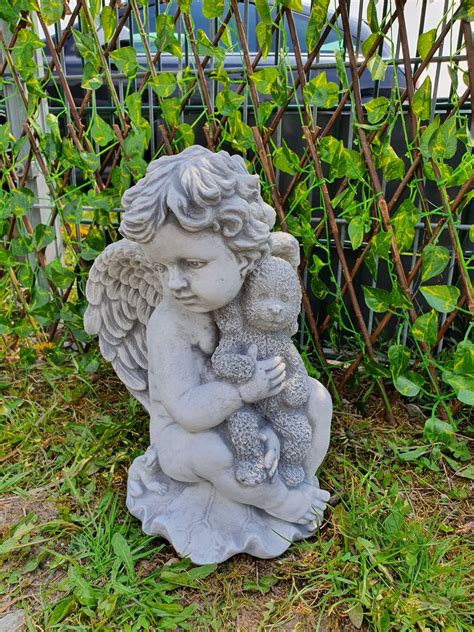 Gartenfigur Engeljunge Mit Teddy Antik Engel Statuen Skulpturen