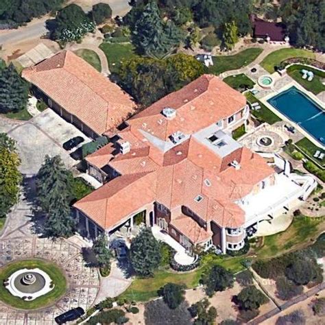 Jamie Foxx's House in Hidden Valley, CA - Virtual Globetrotting