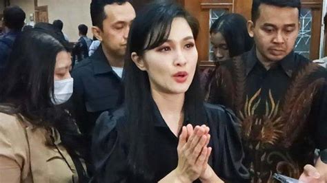 Hadir Di Sidang Kasus Timah Harvey Moeis Sandra Dewi Ngaku Bersuara