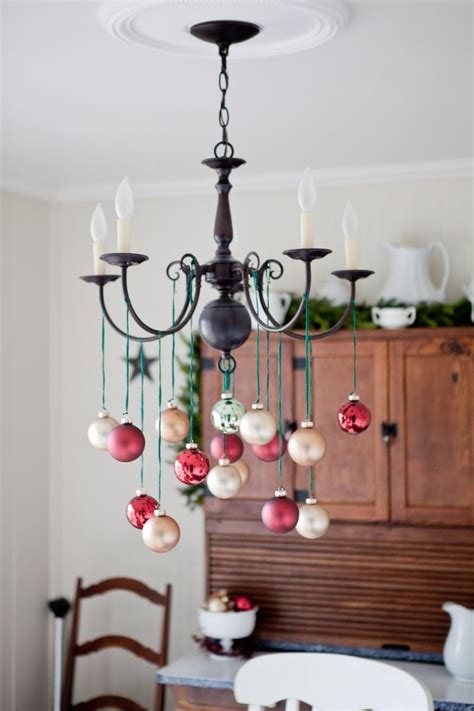 8 Easy Ways To Decorate For The Holidays