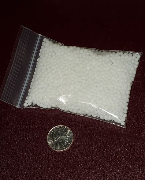 Thermoplastic Beads 2 Oz Reusable Moldable Plastic White Meltable