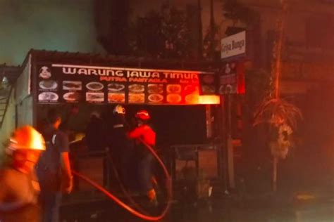 Warung Makan Terbakar Di Kuta Uang Seratus Juta Ludes BALIPOST