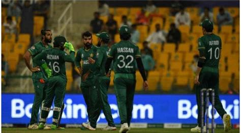 T Wc Babar Azam Led Pakistan Beat Namibia By Runs To Clinch Semi