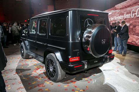 The All New 2019 Mercedes Benz G550 Debuts In Detroit Cuts Down On Compromise Automobile Magazine