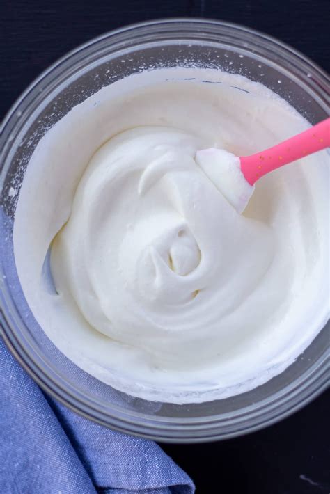 Making Whipped Cream At Home Is Incredibly Easy And Way More Delicious Than Buying The Bottled