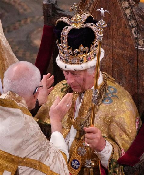 Photos Show The Moment Charles Was Officially Crowned King Making