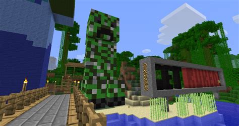 Creeper Statue -Ruked Minecraft Map