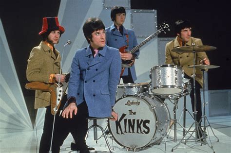 The Kinks are Officially Getting the Band Back Together!