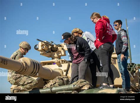 Us Army Sgt 1st Class Blake Nielsen A Tank Commander Assigned To