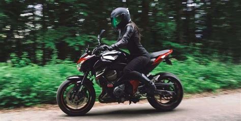 Best Motorcycles For Short Women In 2023