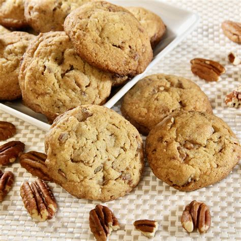 Crunchy Pecan Toffee Cookies Recipe Toffee Cookie Recipe Toffee