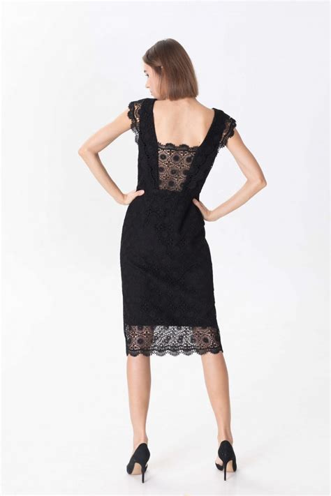 Черное платье из кружева рукав-крылышко - купить Платья в Киеве и ...