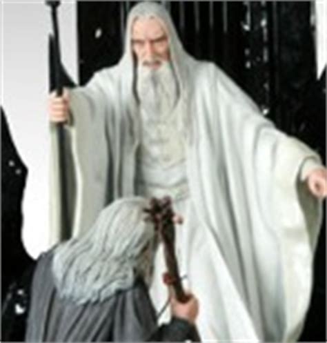 ‘Backstage Pass’ Video for Gandalf vs. Saruman | Lord of the Rings on Amazon Prime News, JRR ...