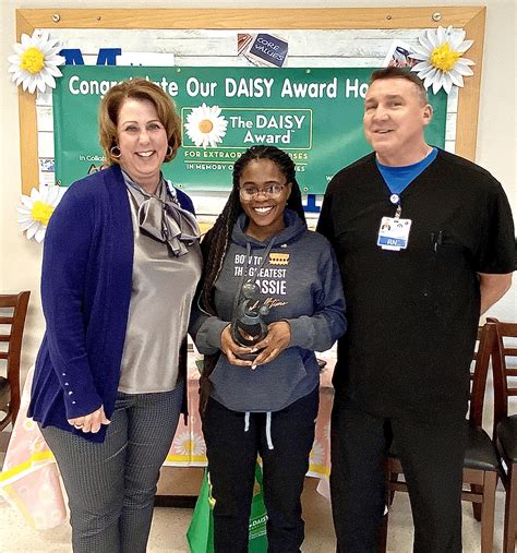 Extraordinary Nurse Honored With Daisy Award At Lamc