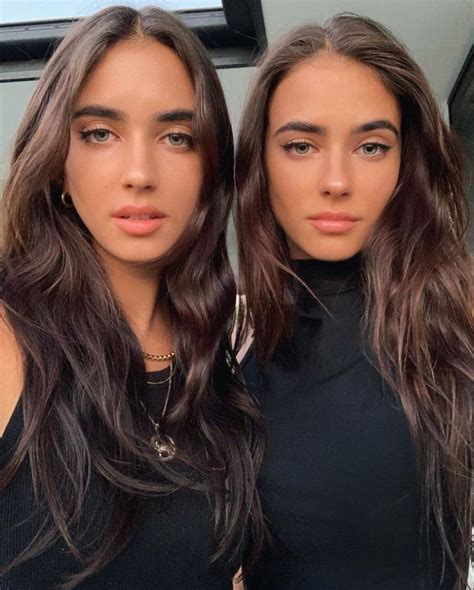 Instagram Crush Twins Renee And Elisha Herbert 23 Photos Suburban Men