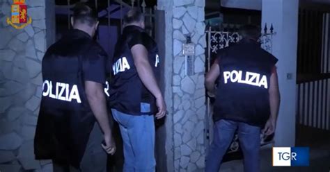 Blitz Antidroga A Messina 11 Arresti Della Polizia