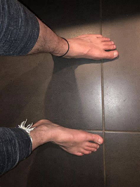Feet Nudes Gayfootfetish Nude Pics Org
