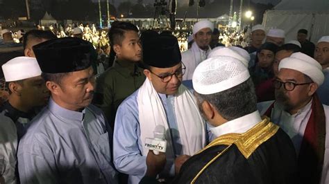 Top 3 News Anies Baswedan Jawab Soal Kedekatan Dengan FPI Dan Habib