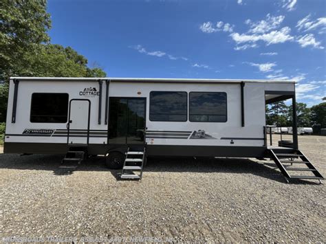 8x40 Destination Trailer For Sale New Forest River Cedar Creek