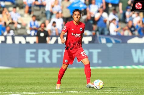 Eintracht Frankfurt On Twitter 🇯🇵 本日のマコショット📸 ヘルタ 戦で後半73分から途中出場した 長谷部 選手🦅🎌 残念ながら勝ち点3️⃣獲得はなりませ