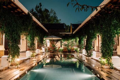 Where to Stay in Antigua Guatemala (15 BEST HOTELS)