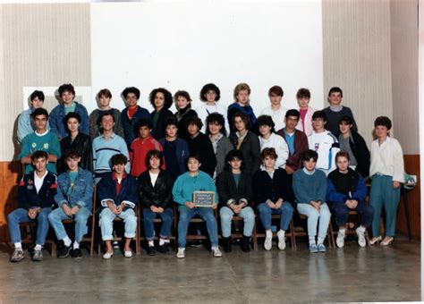 Photo De Classe 1er Asai Bep Cap 1987 Limoux De 1987 Lycée