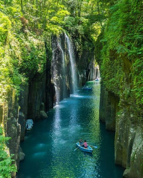 Takachiho Gorge: Valley Where You Can Admire Waterfalls In A Boat