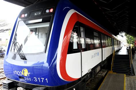 A Costa Rica Se Le Va El Tren