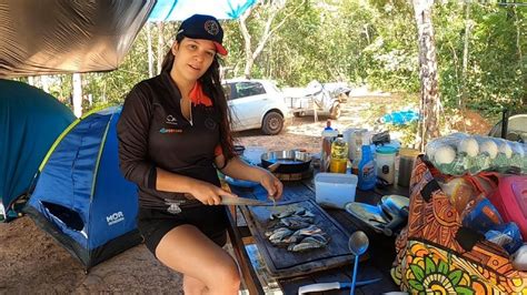 Ultimo dia de acampamento fui atras do peixe e fizemos almoço